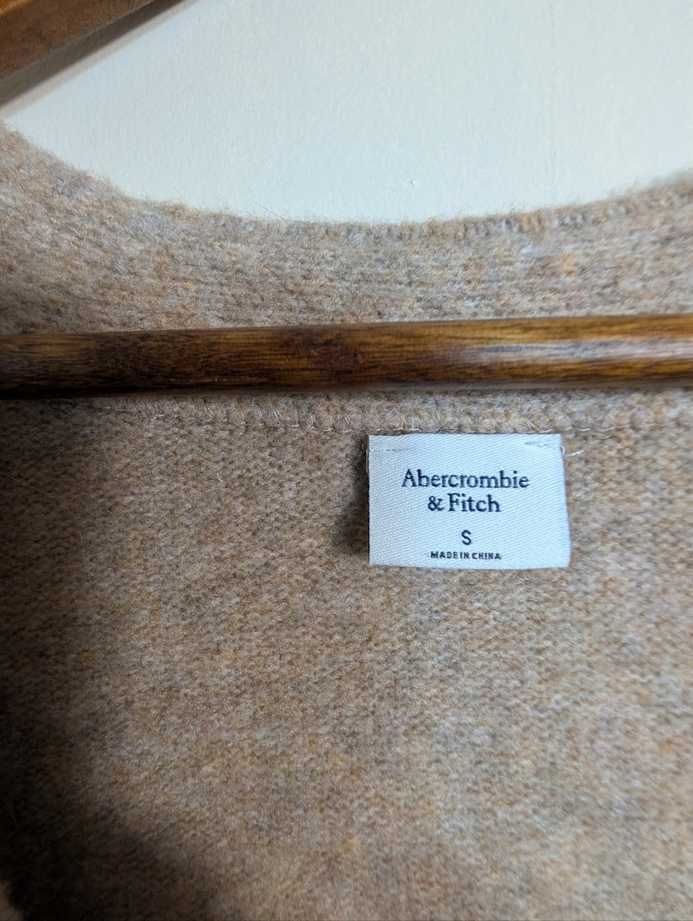 Abercrombie & Fitch Tan One Button Ultra Soft Cardigan Sweater - Picture 4 of 8